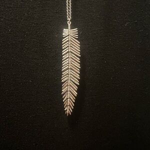 Women’s Necklace Leaf design 16 inches long